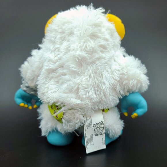 Free The Beast MGA Entertainment Crate Creatures Blizz Talking Plush Toy - Picture 12 of 16